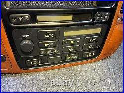 1998-2002 Lexus LX470 Radio AC Climate Control Dash Panel Vents 84010-60061