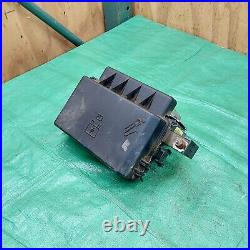 2006 Chrysler 300C TIPM Fuse Box Panel BCM Body Control Module Relay OEM