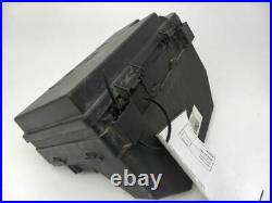 2010 Chrysler Town & Country Engine Fuse Box Integrated Power Control 15203