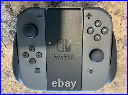 Nintendo Switch Hac-001(-01) 32gb Console W / Gray Joy-con, Power Cord & Control