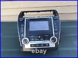 Toyota Camry Radio Player Am/fm/cd Screen Display Oem (2012 2014) 86140-06011